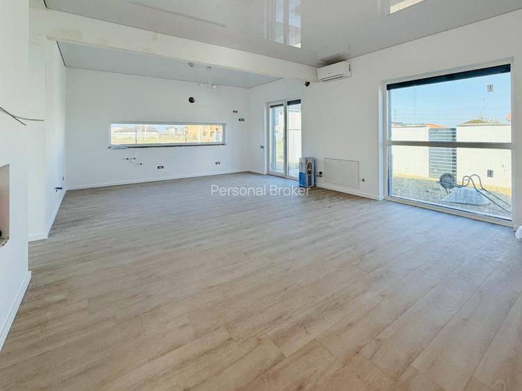 Duplex Modern – 4 Camere | Curte Interioară de luminină - 0% COMISION - 10