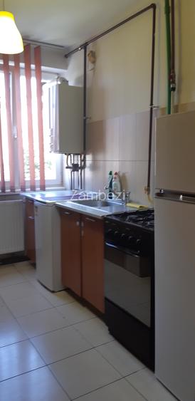 Zona Balcescu-UVT, decomandat, centrala proprie, amenajat, mobilat complet - 4