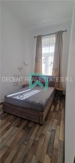 Apartament  la casa 3 camere, Bd. 15 Noiembrie - 17