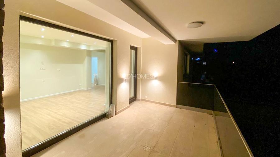 V&acirc;nzare vilă 8 camere | Grădină 500mp | 3 locuri de parcare - 17