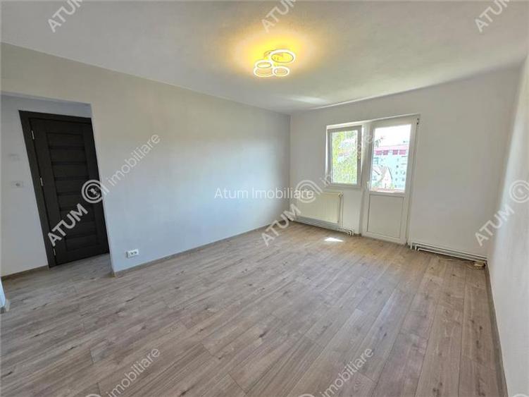 Apartament 2 camere renovat in zona Calea Cisnadiei din Sibiu - 2