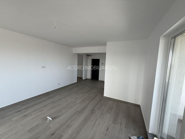 Apartament 3 camere zona Tomis Plus - 2