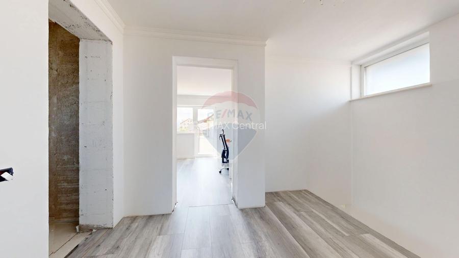 Comision 0!  Vilă individuala de vânzare în Sebes, cartier de case noi - 18