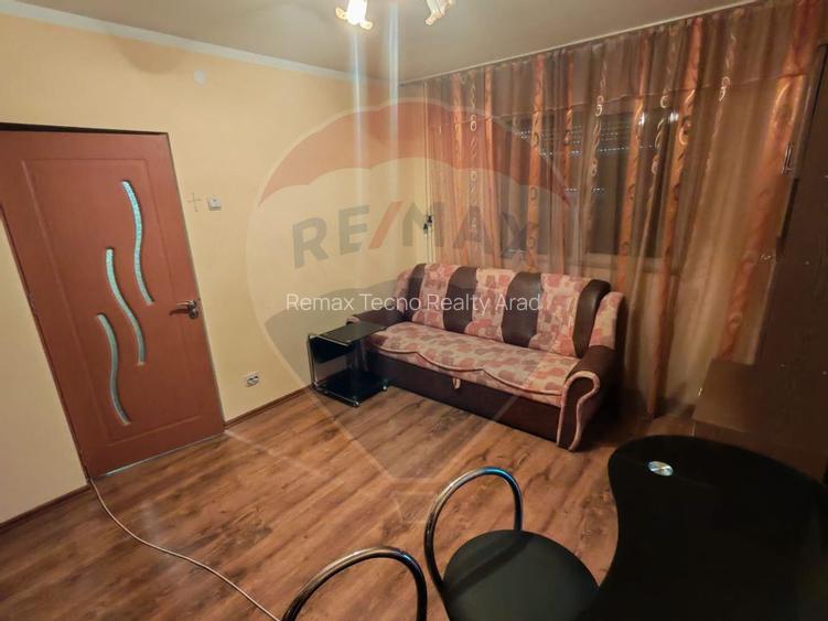 Apartament cu 2 camere de vânzare în Brad,jud. Hunedoara - 3