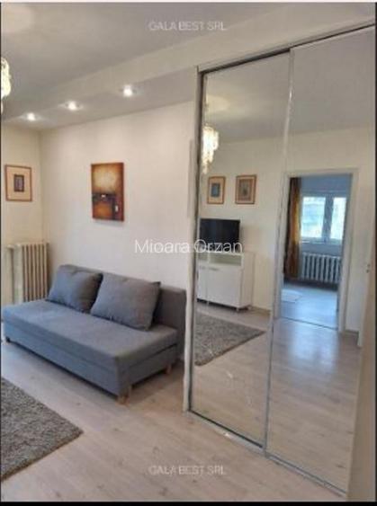 Calea Victoriei - Piata Natiunile Unite, blocul Turn, apart. 2 camere ,etaj 3 - 4