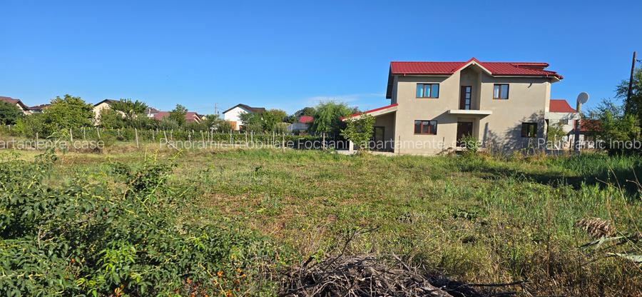 Teren intravilan pentru constructii -1000 mp-Focsani-cartier Mandresti  cu doar - 10