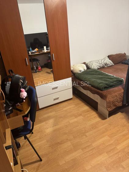 Garsoniera decomandata Drumul Taberei metrou Favorit - 3