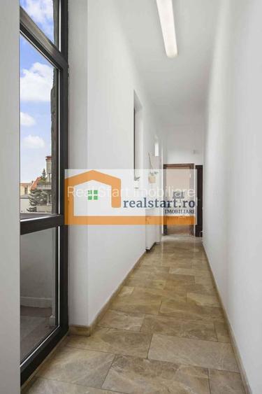 Polona - Pta Romana, Exclusivist, Metrou Pta Romana la 600m distanta - 26