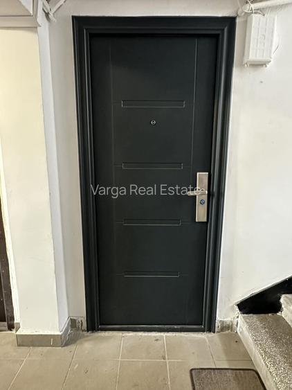 Apartament cu 2 Camere Renovat Complet - 4