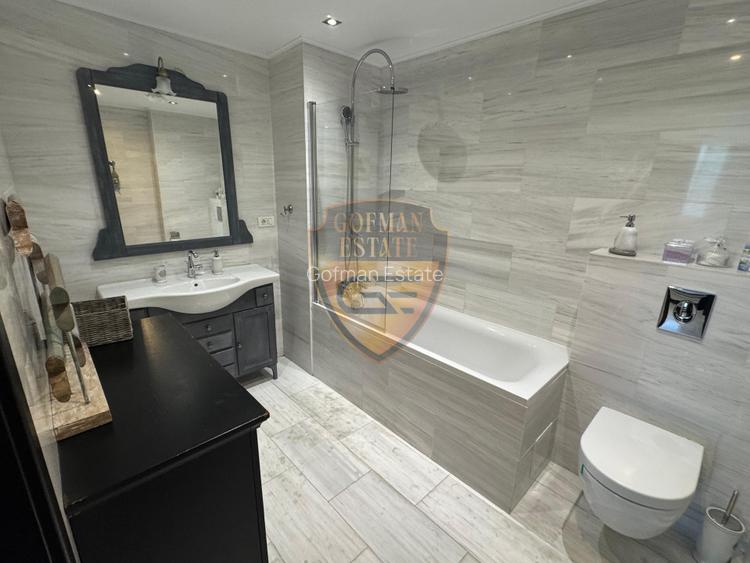 Apartament 3 Camere in Vila Sophia 1 Bld Mamaia temen lung - 18