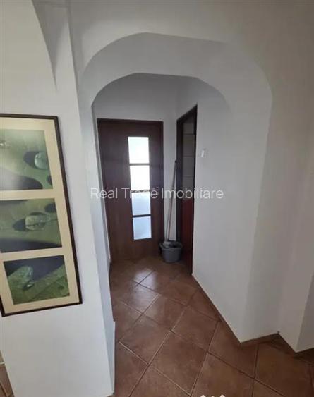 Apartament 3 camere etaj intermediar str. Toamnei - 8