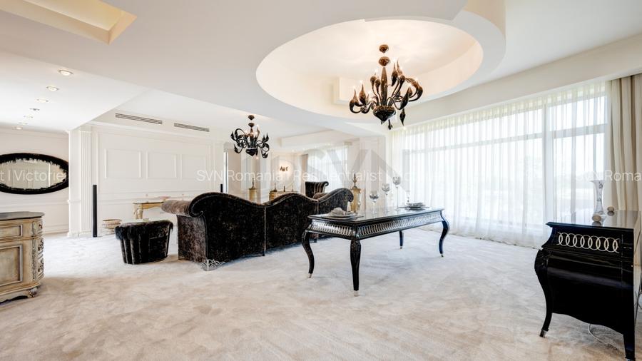 REV2004019 Vila Peninsula lacul Tei - 12