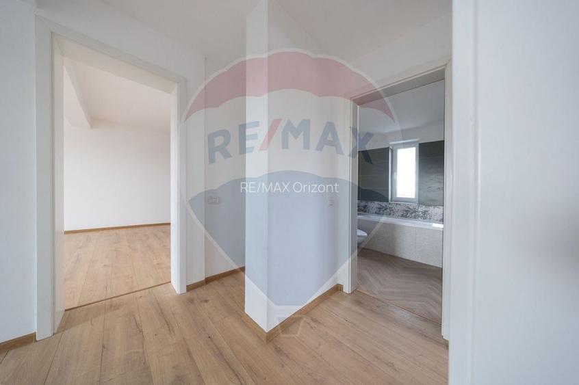 Vila moderna cu 4 camere,  P+E - teren 501 mp - 31