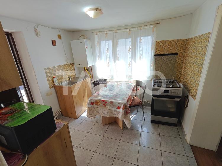 Casa pe un singur nivel cu 4 camere si teren 503 mp - Comision 0 - 7