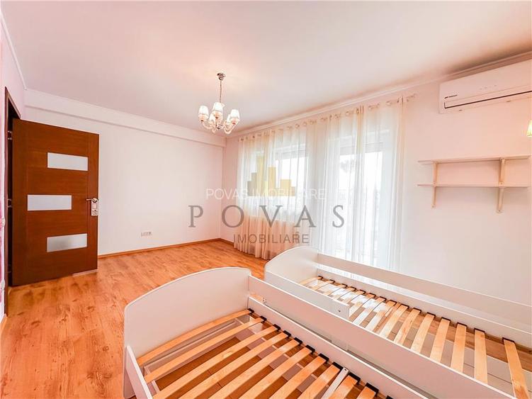 Inchiriere Casa Tunari 6 Camere - 5