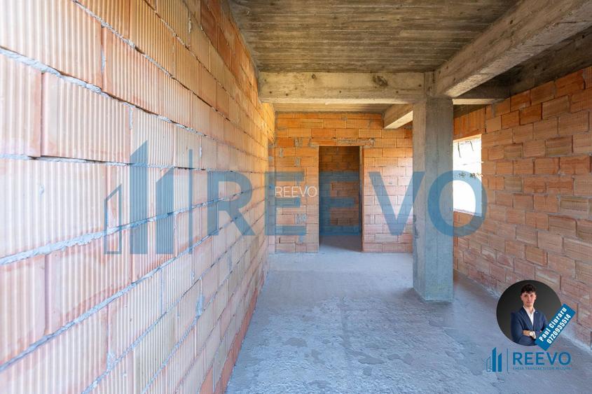 Pensiune/Vilă la roșu P+E+M în Sărata - 16