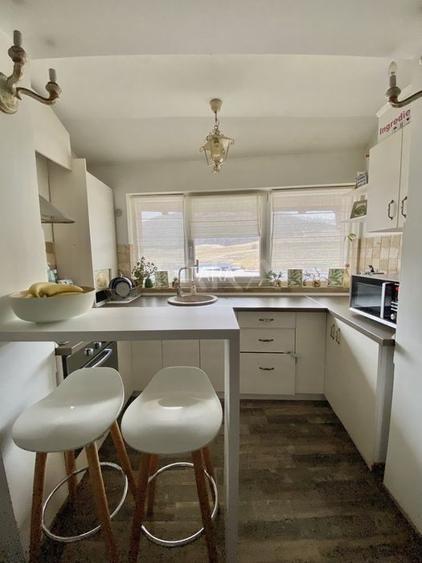 Apartament 3 camere, pe 2 niveluri, Florești, zonă centrala. - 3