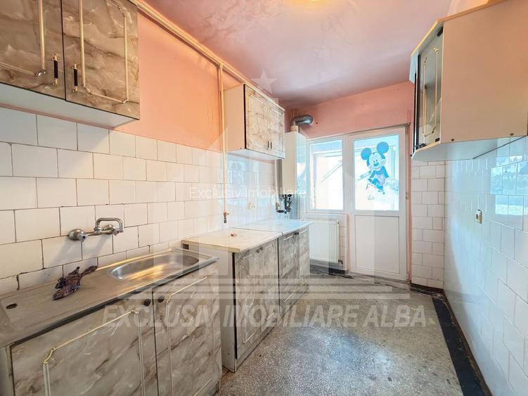 Garsoniera de vanzare | 32 mp | Etaj 2 | Cetate - 3