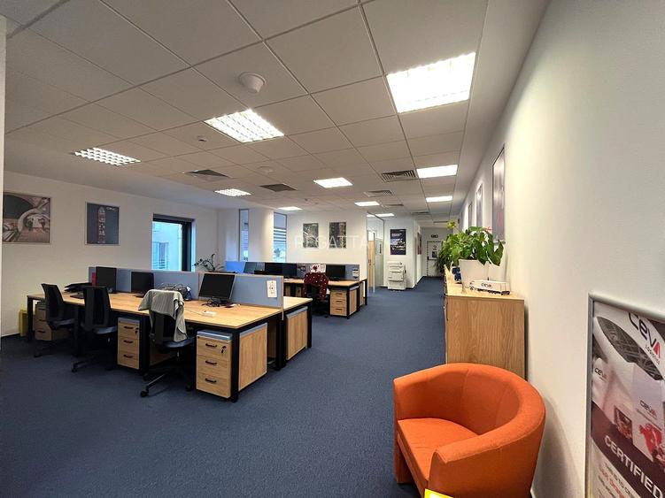 Piata Victoriei -spatii birouri,  170 mp SI 322 mp - 6