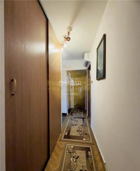 Bucovina - 4 camere, 2 bai, vedere 3 parti , etaj 2 , centrala proprie - 5