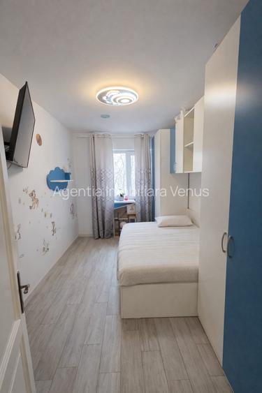 Apartament 4 camere Bulevard la strada - 10