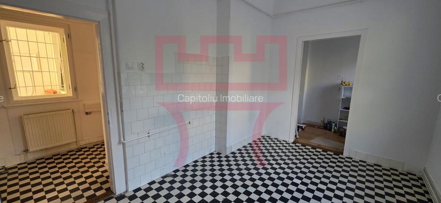 Apartament  nemobilat sau birou in casa 160mp zona Emil Isac - 20