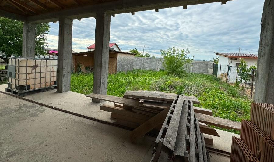 Vand casa moderna la gri - spatiu generos, materiale premium - 10