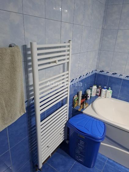 Proprietar-vand ap decomandat, 2 camere, etaj intermediar - 12