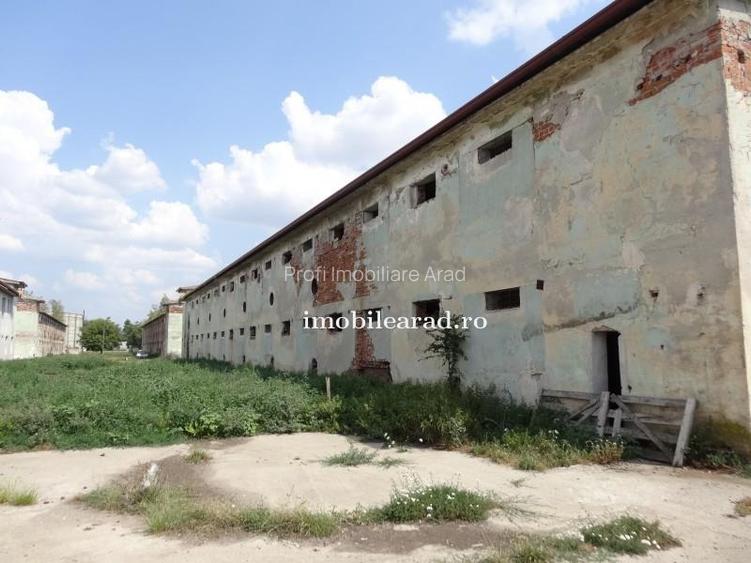 Teren 18.400 mp cu 4 hale P+E pe Artera principala vizavi de Metro-Momax - 25