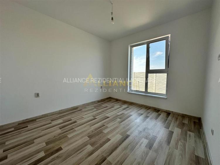 Casa individuala - 3 camere - 2 bai-310 mp teren - 10