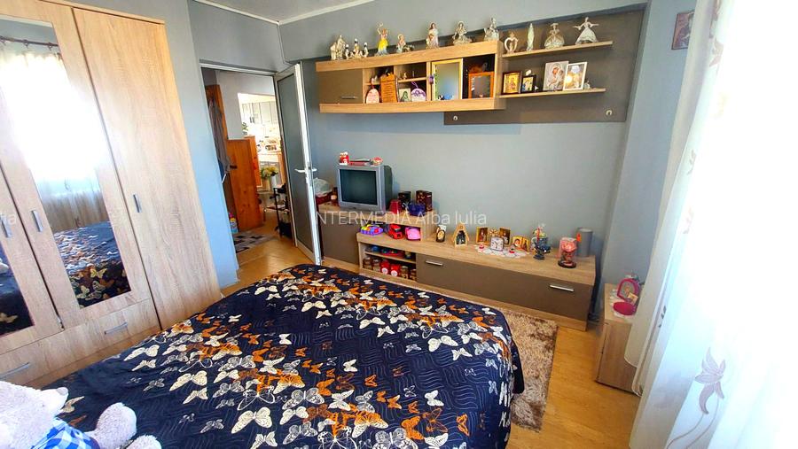 Apartament cu 4 camere decomandat Cetate-Mercur 2 bai 90 mp cu balcon si pivnita - 7