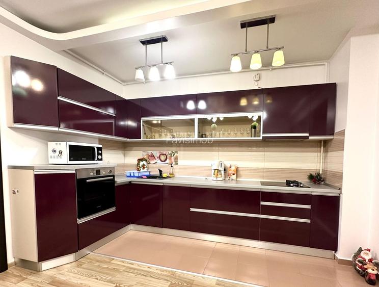 Apartament spatios 4 camere + parcare, pretabil ptr ERASMUS - 6