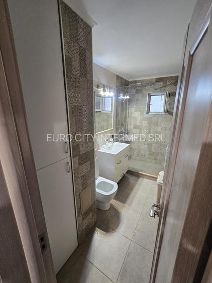 Exclusivitate - Casa de Cultura -Piata Balada - 2 camere decomandat - 17