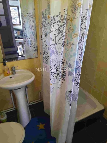 Casa  camere, zona Bulevard Vasile Milea - 21