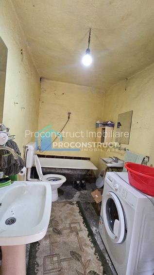 Oportunitate de Investitie in Blascovici-Teren cu casa pe colt 701 mp - 2