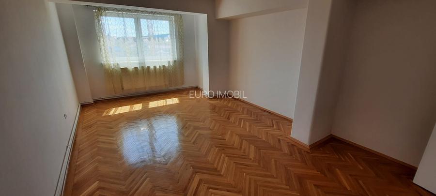De vanzare apartament 4 camere, Targu-Mures, Ultracentral - 2