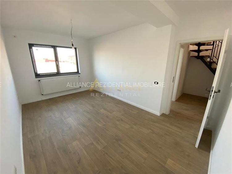 Casa Tip Duplex - 5 camere 4 bai - Mutare Imediata - - 16