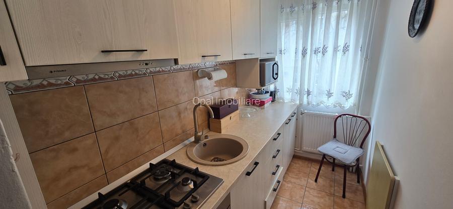 Exclusivitate-Casa de Cultura, apartament 2 camere, et.1/4, centrala gaz,mobilat - 30