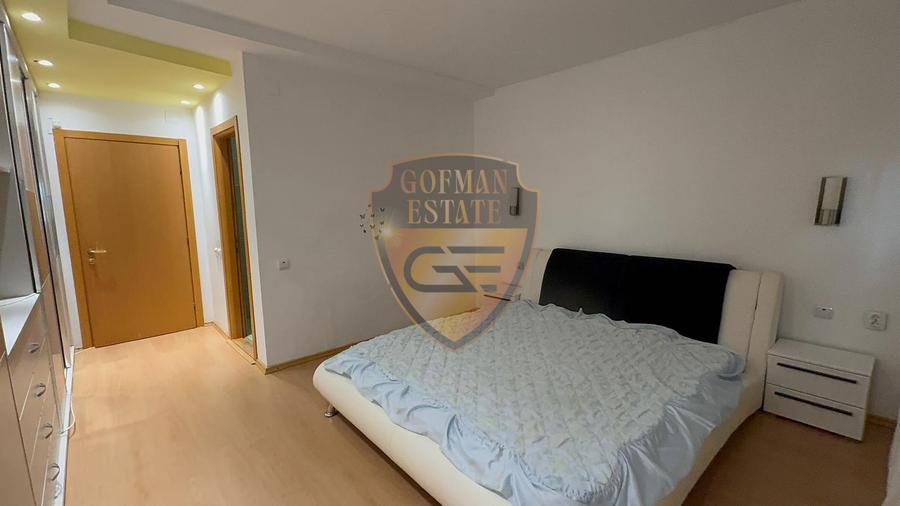 Garden apartament 170 mp 3 camere Faleza Nord Pescarie vedere la mare, curte