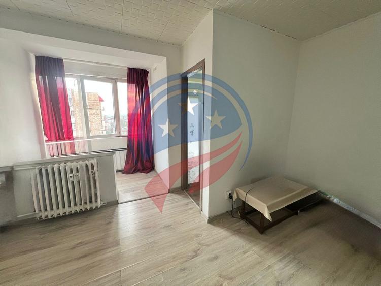 Garsonieră de vânzare Brazda