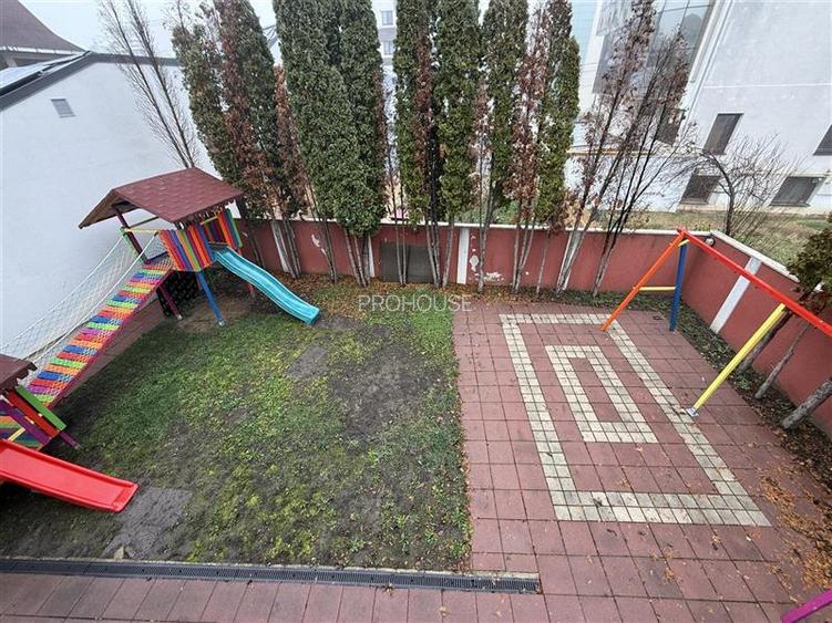 Vila de inchiriat - Ultracentral, Spatiu versatil pentru locuinta, birouri sau a - 35