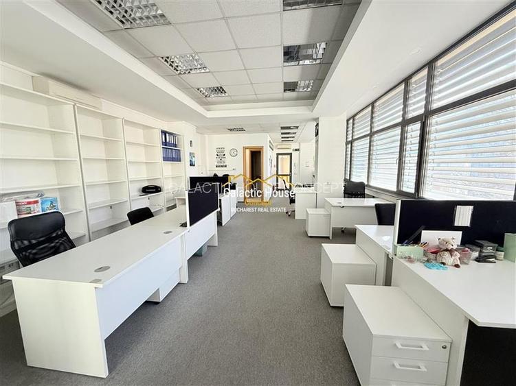 SPATIU BIROURI COMPLET MOBILAT -LIBERTATII  CASA POPORULUI IZVOR - 3