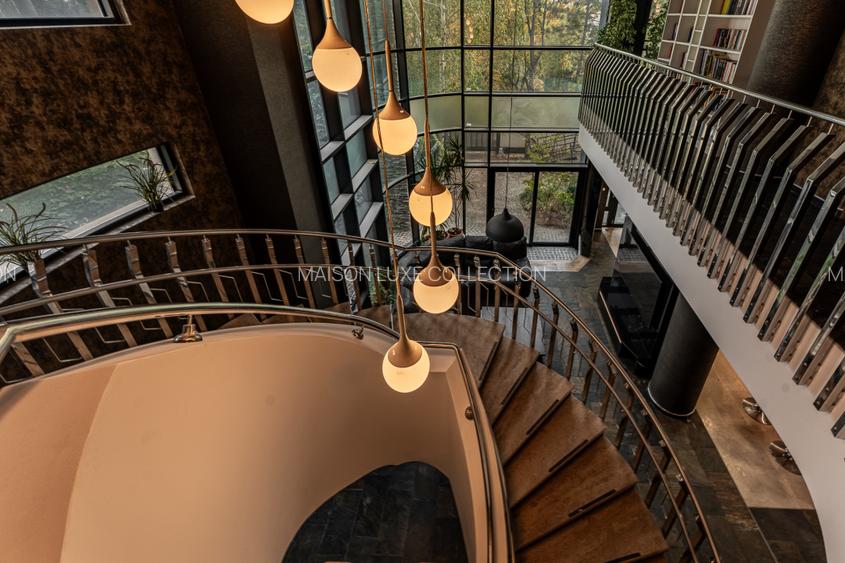 VILA - CLINICA MEDICALA | Lift targa | Pretabil AZIL/GRADINITA| 9 Parcari - 2