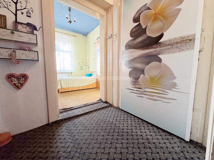 Casa 3 camere 80mp + curte individuala 372mp -zona Sagului - 16