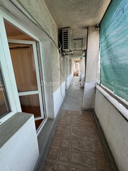 Apartament 3 camere, cf 1A, dec, etaj 4/4, Zona Democratiei - 4