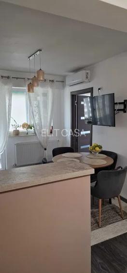 Apartament de 3 camere, zona Pacurari - 2
