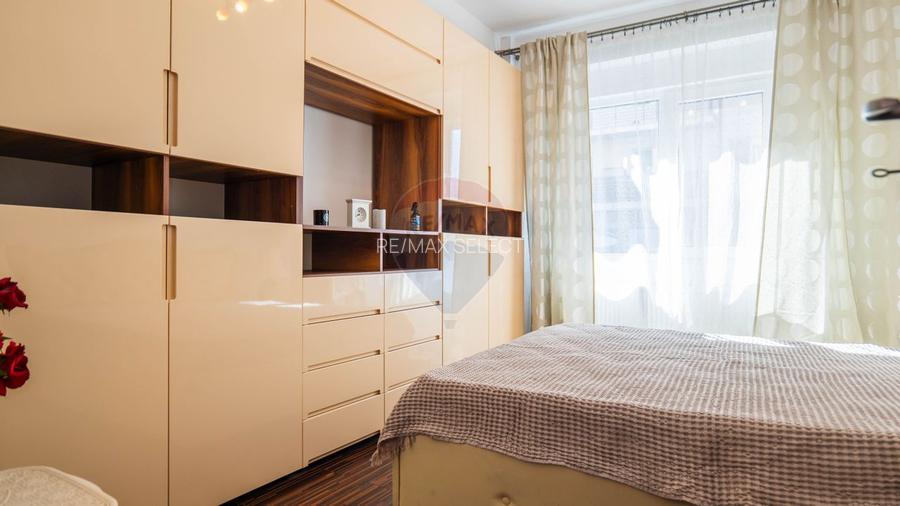 Dobroesti - vanzare apartament 3 camere, strada Marului - 17