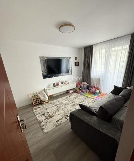Apartament 2 camere decomandat bloc reabilitat zona Lujerului  - 2