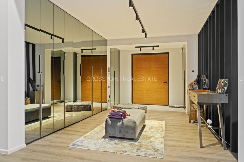 Vilă unică cu grădină generoasă și piscină / 4 locuri de parcare - 19