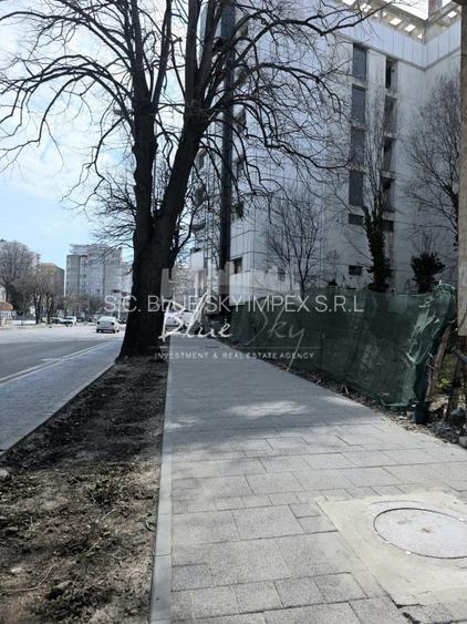Teren 739 mp cu vizibilitate excelenta la Bulevardul Mamaia - 2